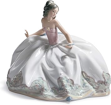 LLADRÓ Porcelain Women Figurine at The Ball. Decorative Porcelain Women Figurine.