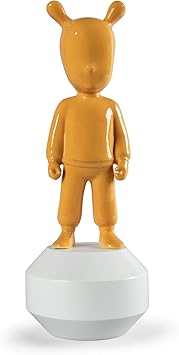 LLADRÓ The Orange Guest Figurine. Small Model.. Porcelain The Guest Figure.