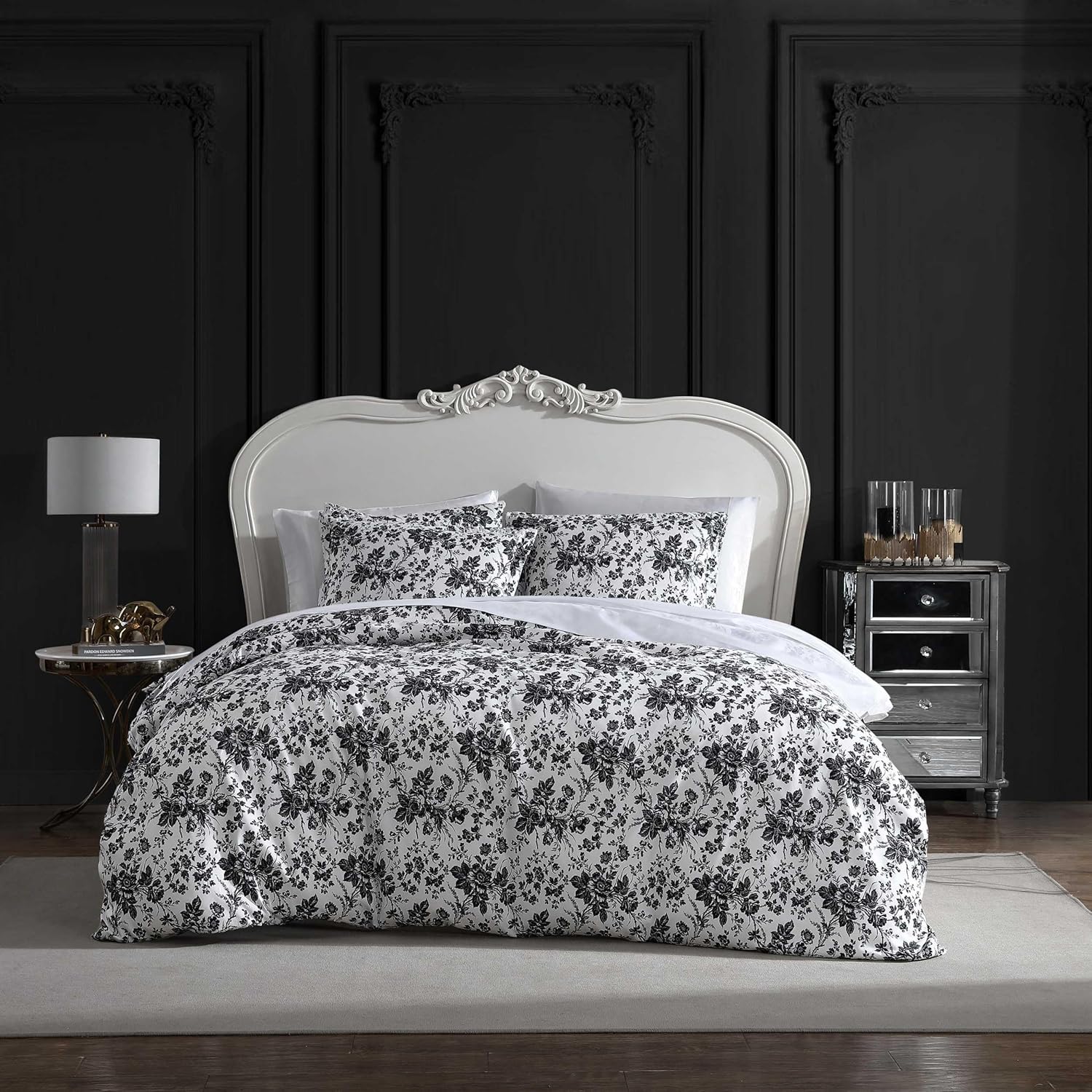 Betsey Johnson - Queen Duvet Cover Set, Reversible Cotton Bedding with Matching Shams & Bonus Throw Pillow, Chic Bedding Set (Rambling Roses Pink, Queen)