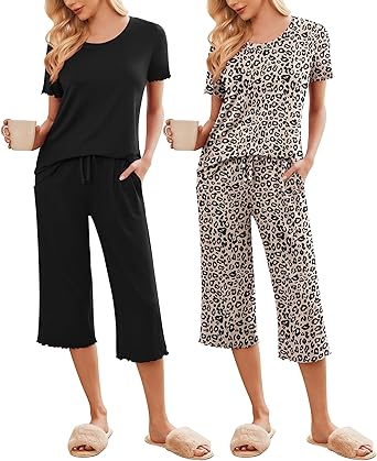 Ekouaer 2 Pack: Women's Pajamas Set Short Sleeve Sleepwear Capri Pants Pjs Soft Loungewear with Pockets