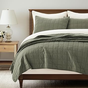 EVERGRACEHOME 100% Cotton Box Stitch Quilt Bedding Set King Size 3 Pieces, Garment-Washed Lightweight Soft Cozy Coverlet, Oversized Quilted Bedspread Sets with 2 Shams for All Season, Olive Green