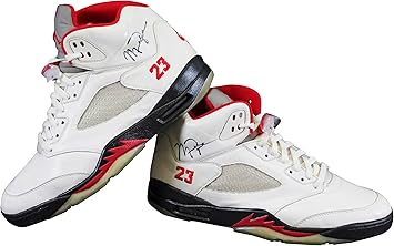 Bulls Michael Jordan Signed Nike Air Jordan V Size 13 Shoes w/Original Box BAS